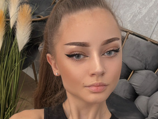 Hi