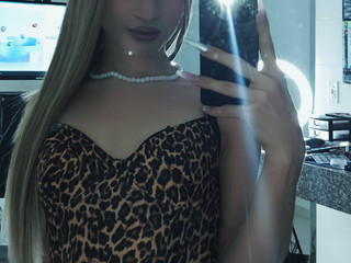 Your kitty 🐆