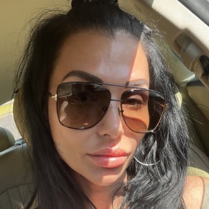 الصورة الملف الشخصي لملكة جمال الأسبوع