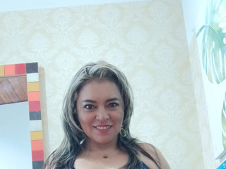 Roxy 5