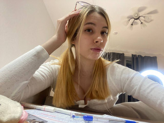 schoolgirl