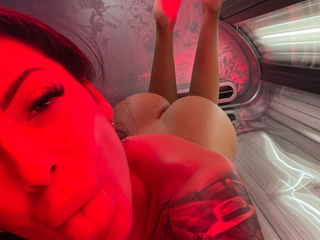 Red on TanBed