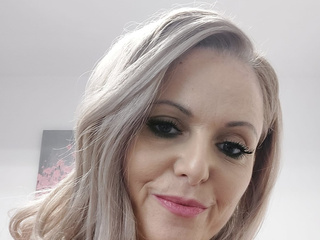 Meeee