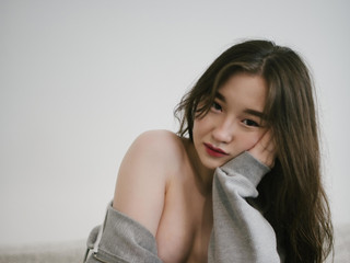 Feel free to sit next to me!