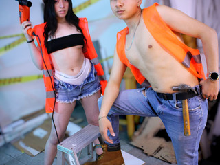 CONSTRUCTION HOT