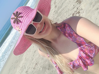 beach😎