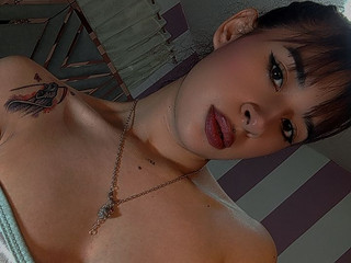 👑MAKE ME YOURS👑