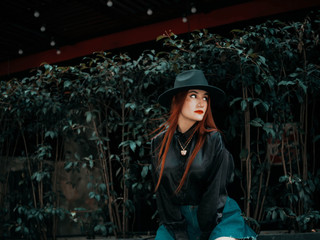 002