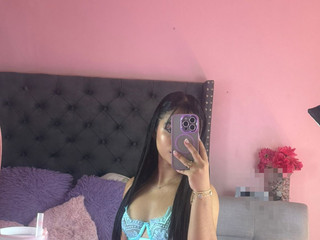 ❣