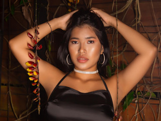 Bella, Asian and Latin mixture 💋