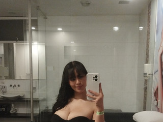 Kinky Girl