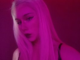 Webcam model LeonaLutty from BongaCams profile picture Webcam model LeonaLutty from BongaCams