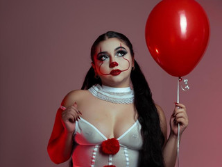 YOUR DELICIOUS CLOWN