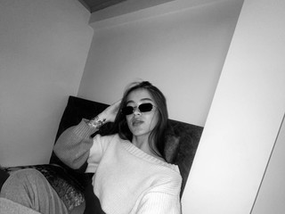 B&W 🖤🤍