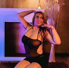 Mia-Alexis