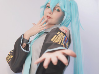 Miku Hatsune cosplay fans.ly/lolidream