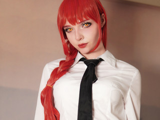 Makima cosplay fans.ly/lolidream