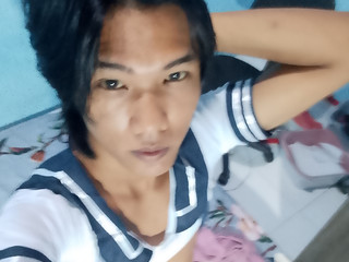 me random pic