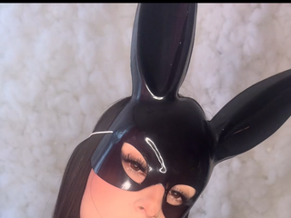 Bunny girl
