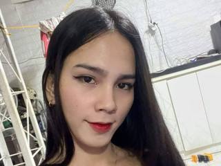 Naughty Lyliana