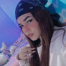 Alexa-teen25