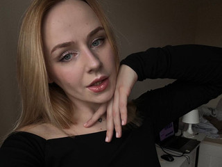 Dark queen