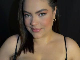 melody sexy!!!