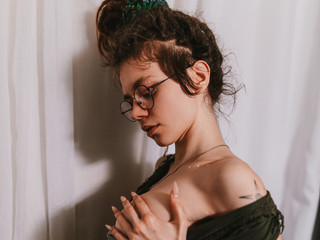 25