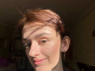 L