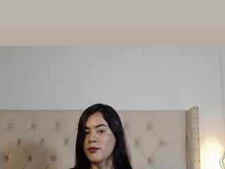 a somewhat serious girl