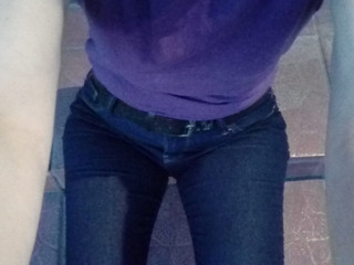 In jeans wow wow