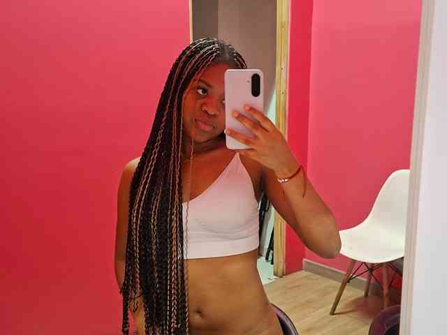 pureebonyy
