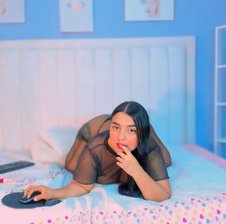Chloe_nt