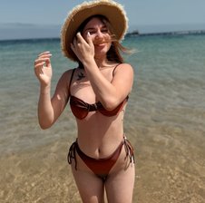 YoursGirlAlice