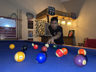 MARCUS IN PUB