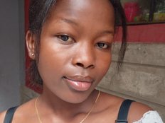 staria-luxe Webcam Model Profile