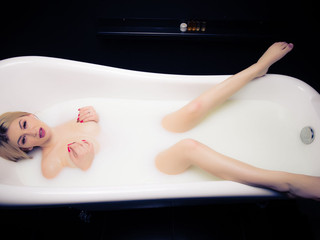 milky bath