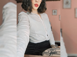 Sexy secretary