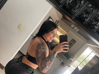 Alana 10