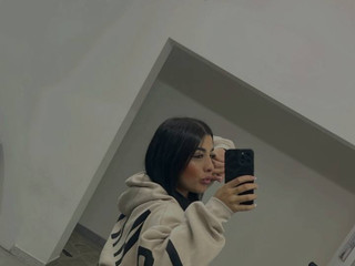 Alana 16