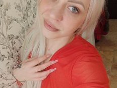 Stasy-Traiin Webcam Model Profile