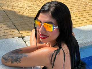 emmaaaqueen