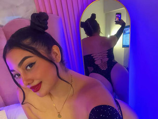 irty Latina Mood