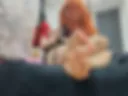 bare feet soles / голые пяточки
