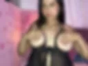 Boobs want out to play 🍒