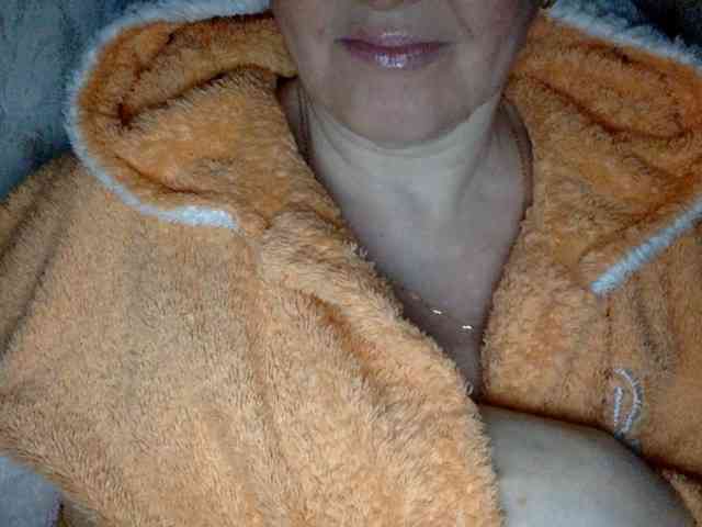 BlondyVio webcam