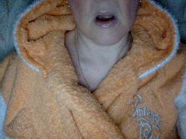 BlondyVio webcam