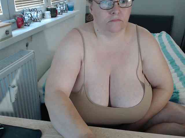 Bessy123 webcam