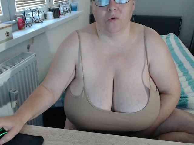 Bessy123 webcam