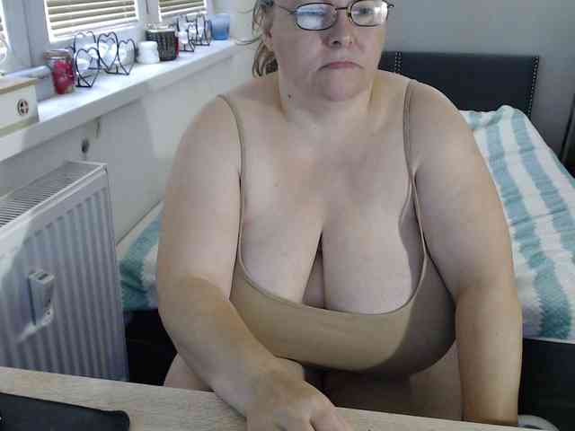Bessy123 webcam